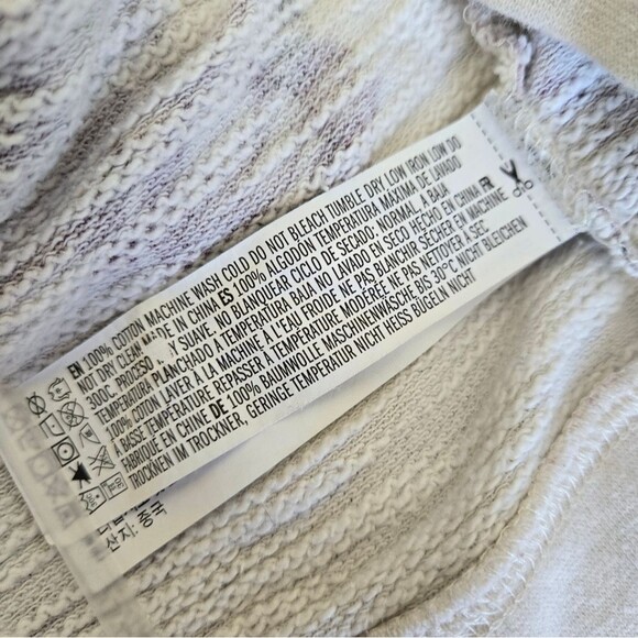 Forever 21 Limited Release Purple Rose Terry Pullover Hoodie Womens Size Medium - Picture 6 of 7